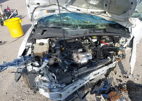 2018 Ford Focus Se из США, поврежденный, VIN 1FADP3FE3JL318623